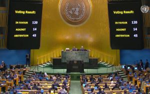  संयुक्त राष्ट्र महासभा ने गाजा में तत्‍काल संघर्ष विराम का प्रस्ताव पारित किया