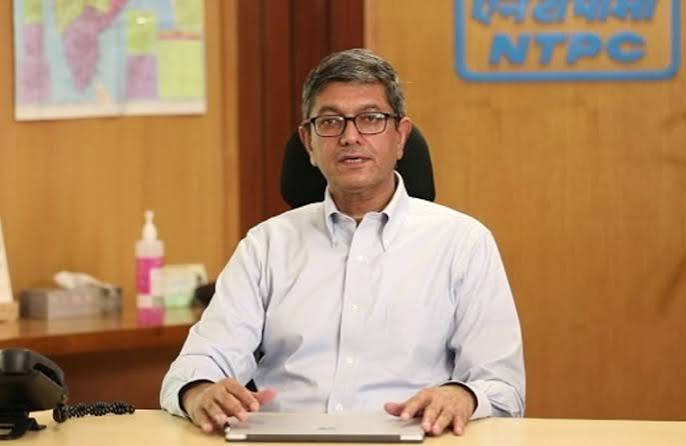 एनटीपीसी का 2037 तक 244 गीगावाट क्षमता, 16.86 लाख करोड़ रुपये निवेश का लक्ष्य: चेयरमैन एनटीपीसी का 2037 तक 244 गीगावाट क्षमता, 16.86 लाख करोड़ रुपये निवेश का लक्ष्य: चेयरमैन