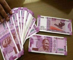 वित्त मंत्री सदन में बोले- 2 हजार का नोट नहीं होगा बंद