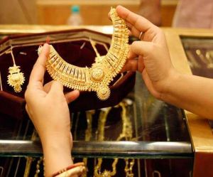  आभूषण विक्रेता अब स्वर्ण कर्ज का कुछ हिस्सा सोने के रूप में लौटा सकते हैं