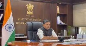  आर. के. सिंह ने केंद्रीय मंत्रियों, मुख्यमंत्रियों से इलेक्ट्रिक वाहनों को अपनाने का आग्रह किया