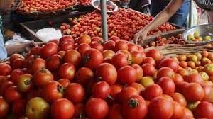 आम आदमी की रसोई से टमाटर गायब ; कीमतें आसमान पर