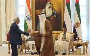  आरबीआई, यूएई सेंट्रल बैंक के बीच रुपया, दिरहम में लेनदेन शुरू करने का समझौता