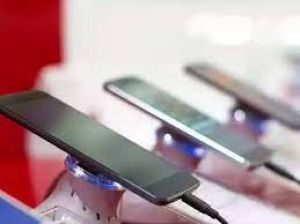 भारत में स्मार्टफोन ने डिजिटल बदलाव को गति दीः सैमसंग अधिकारी