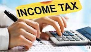 वर्तमान आकलन वर्ष के लिए रिकॉर्ड संख्‍या में 6 करोड़ 77 लाख से अधिक आयकर रिटर्न दाखिल किये गये