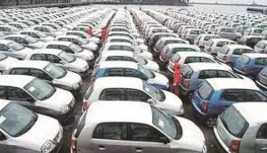  त्योहारी सीजन की मांग से अक्टूबर में यात्री वाहन बिक्री रिकॉर्ड ऊंचाई पर