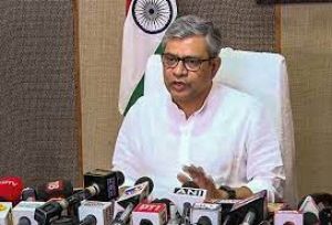 डेल, एचपी, फॉक्सकॉन समेत 27 कंपनियों को नई आईटी हार्डवेयर पीएलआई स्कीम के तहत मंजूरी: वैष्णव