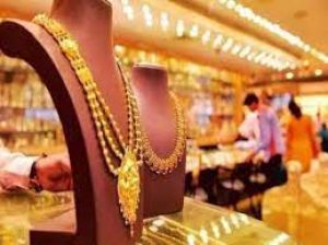 सोना 50 रुपये मजबूत, चांदी स्थिर