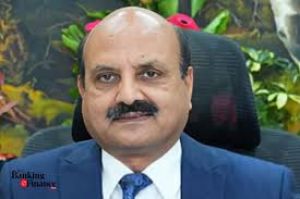 एफएसआईबी ने पंजाब नेशनल बैंक के एमडी पद के लिए अशोक चंद्रा का चयन किया