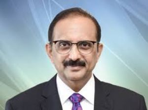 ‘ लोग सरकारी पैसे लेने के लिए खाता खोलते है, पैसे निकालकर खाता भूल जाते हैं- एसबीआई चीफ  