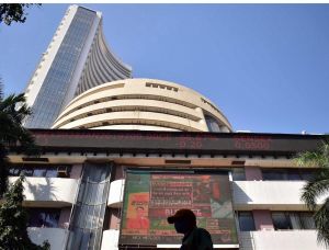 ट्रम्प टैरिफ का असर एशियाई बाजारों पर, निफ्टी और सेंसेक्स में बड़ी गिरावट 