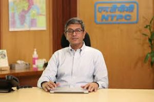एनटीपीसी अकेले परमाणु ऊर्जा परियोजनाएं स्थापित करने पर भी कर रही विचार: सीएमडी