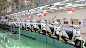 दोपहिया वाहन बाजार में तेजी, थोक बिक्री में सालाना 19% की बढ़ोतरी