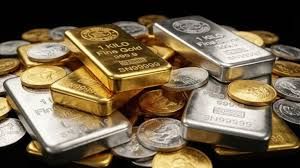  राजधानी में चांदी तीन लाख के पार, सोना भी नए शिखर पर