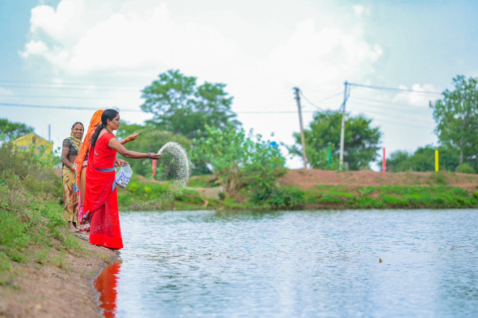 ग्रामीण अर्थव्यवस्था का मजबूत आधार बने गौठान ग्रामीण अर्थव्यवस्था का मजबूत आधार बने गौठान