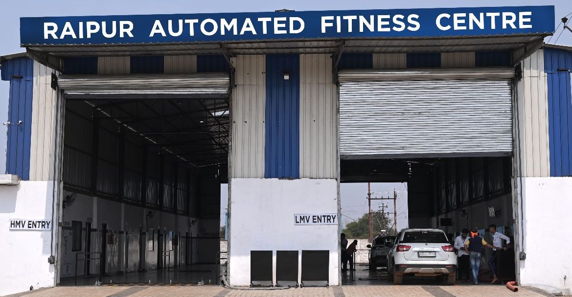 रायपुर में तैयार हुआ गाड़ियों के लिए छत्तीसगढ़ का पहला ऑटोमैटिक फ़िटनेस टेस्टिंग सेंटर रायपुर में तैयार हुआ गाड़ियों के लिए छत्तीसगढ़ का पहला ऑटोमैटिक फ़िटनेस टेस्टिंग सेंटर