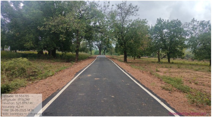 दंतेवाड़ा के अंदरूनी क्षेत्रों में बारहमासी सड़क निर्माण ने ग्रामीणों का जीवन बनाया आसान दंतेवाड़ा के अंदरूनी क्षेत्रों में बारहमासी सड़क निर्माण ने ग्रामीणों का जीवन बनाया आसान