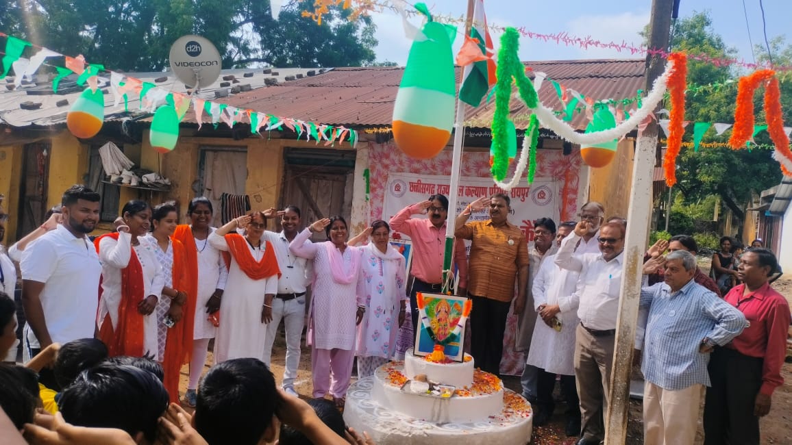 बाल कल्याण परिषद द्वारा संचालित बालगृह , खुला आश्रय एवं वृद्धाश्रम में स्वतंत्रता दिवस मनाया गया बाल कल्याण परिषद द्वारा संचालित बालगृह , खुला आश्रय एवं वृद्धाश्रम में स्वतंत्रता दिवस मनाया गया