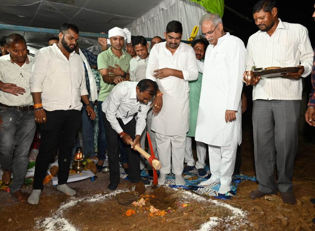 हमारी सरकार ने छत्तीसगढ़ की संस्कृति को सहेजने और संवारने का काम किया है: मुख्यमंत्री हमारी सरकार ने छत्तीसगढ़ की संस्कृति को सहेजने और संवारने का काम किया है: मुख्यमंत्री