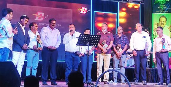 लेजेंड्री गायक बालासुब्रमण्यम की स्मृति में सजी सुरों की महफिल लेजेंड्री गायक बालासुब्रमण्यम की स्मृति में सजी सुरों की महफिल