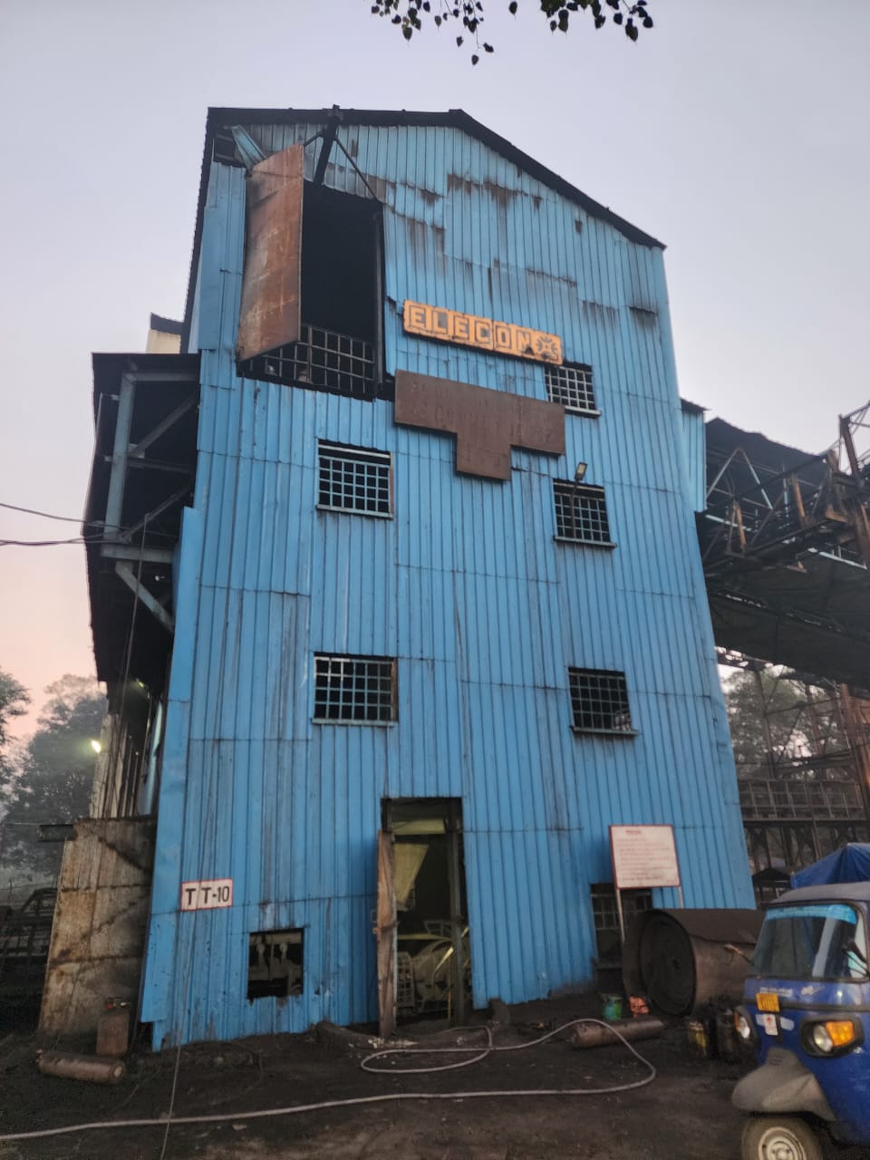 जनरेशन कंपनी के कोल हेंडलिंग बेल्ट में लगी आग, उत्पादन प्रभावित किये बिना किया गया दुरुस्त जनरेशन कंपनी के कोल हेंडलिंग बेल्ट में लगी आग, उत्पादन प्रभावित किये बिना किया गया दुरुस्त