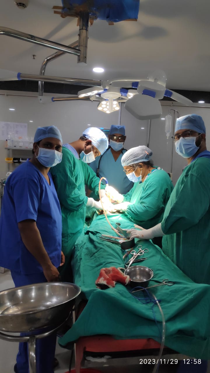 जिला चिकित्सालय में सफलतापूर्वक की गई लैप्रोटॉमी सर्जरी जिला चिकित्सालय में सफलतापूर्वक की गई लैप्रोटॉमी सर्जरी