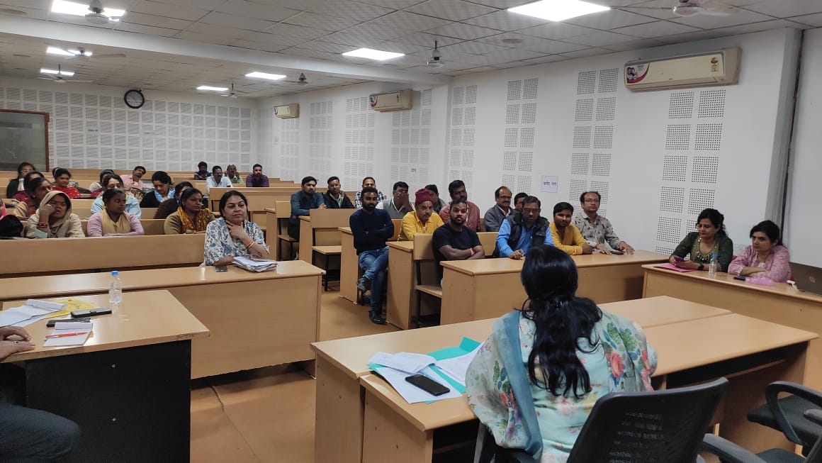 पीएम विश्वकर्मा योजना में पंजीयन, आधार अपडेशन एवं आयुष्मान के लिए शिविर पीएम विश्वकर्मा योजना में पंजीयन, आधार अपडेशन एवं आयुष्मान के लिए शिविर