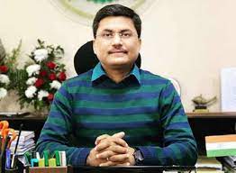 यातायात व्यवस्था सुदृढ़ करने वाहनों के लिए परिवहन मार्ग एवं समय निर्धारित यातायात व्यवस्था सुदृढ़ करने वाहनों के लिए परिवहन मार्ग एवं समय निर्धारित