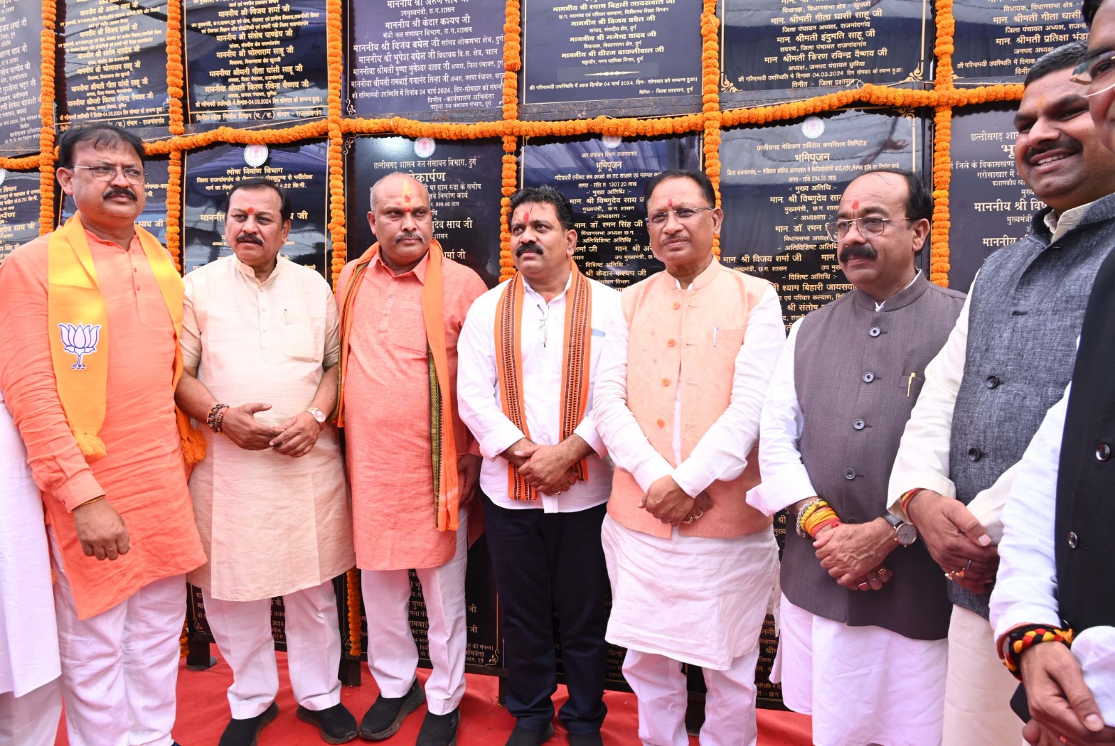 छत्तीसगढ़ के युवाओं को अंतर्राष्ट्रीय कम्पनियों के साथ काम करने का मिलेगा मौका: मुख्यमंत्री छत्तीसगढ़ के युवाओं को अंतर्राष्ट्रीय कम्पनियों के साथ काम करने का मिलेगा मौका: मुख्यमंत्री