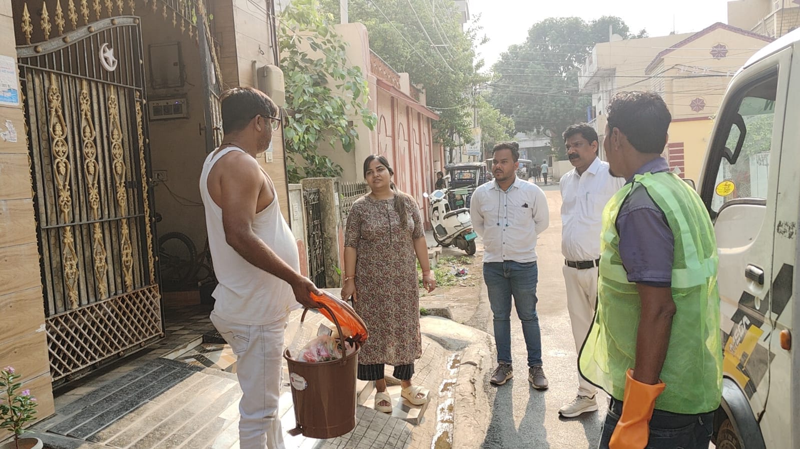 गीला और सूखा कचरा अलग लेने निगम ने जोर गीला और सूखा कचरा अलग लेने निगम ने जोर