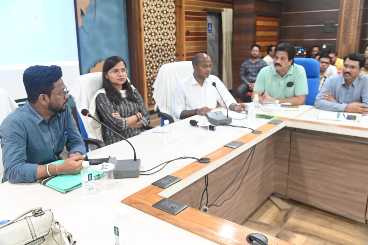 ई-देयकों तथा ई-लेखों का प्रस्तुतिकरण होगा पेपरलेस ई-देयकों तथा ई-लेखों का प्रस्तुतिकरण होगा पेपरलेस