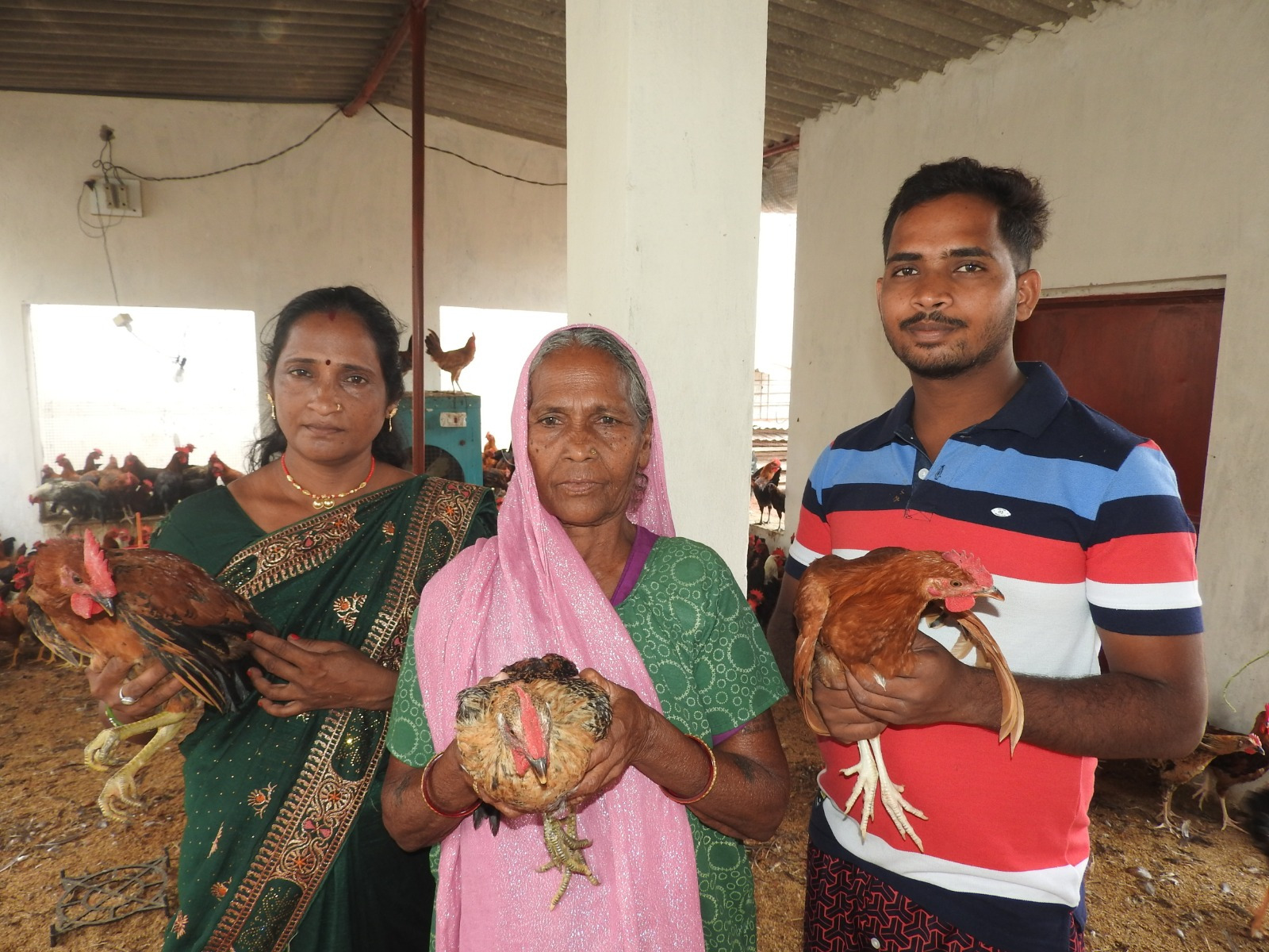 श्याम बाई ने मुर्गी पालन को बनाया अपना स्व-रोजगार श्याम बाई ने मुर्गी पालन को बनाया अपना स्व-रोजगार