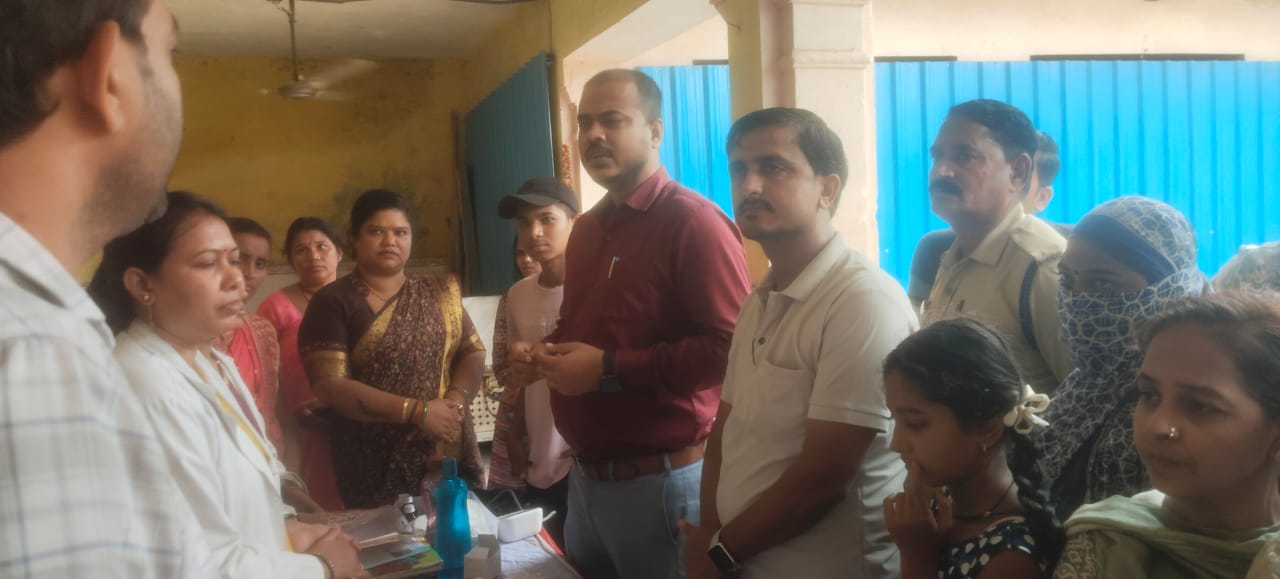 बोदरी में जनसमस्या निवारण पखवाड़े में 661 आवेदनों का निराकरण बोदरी में जनसमस्या निवारण पखवाड़े में 661 आवेदनों का निराकरण