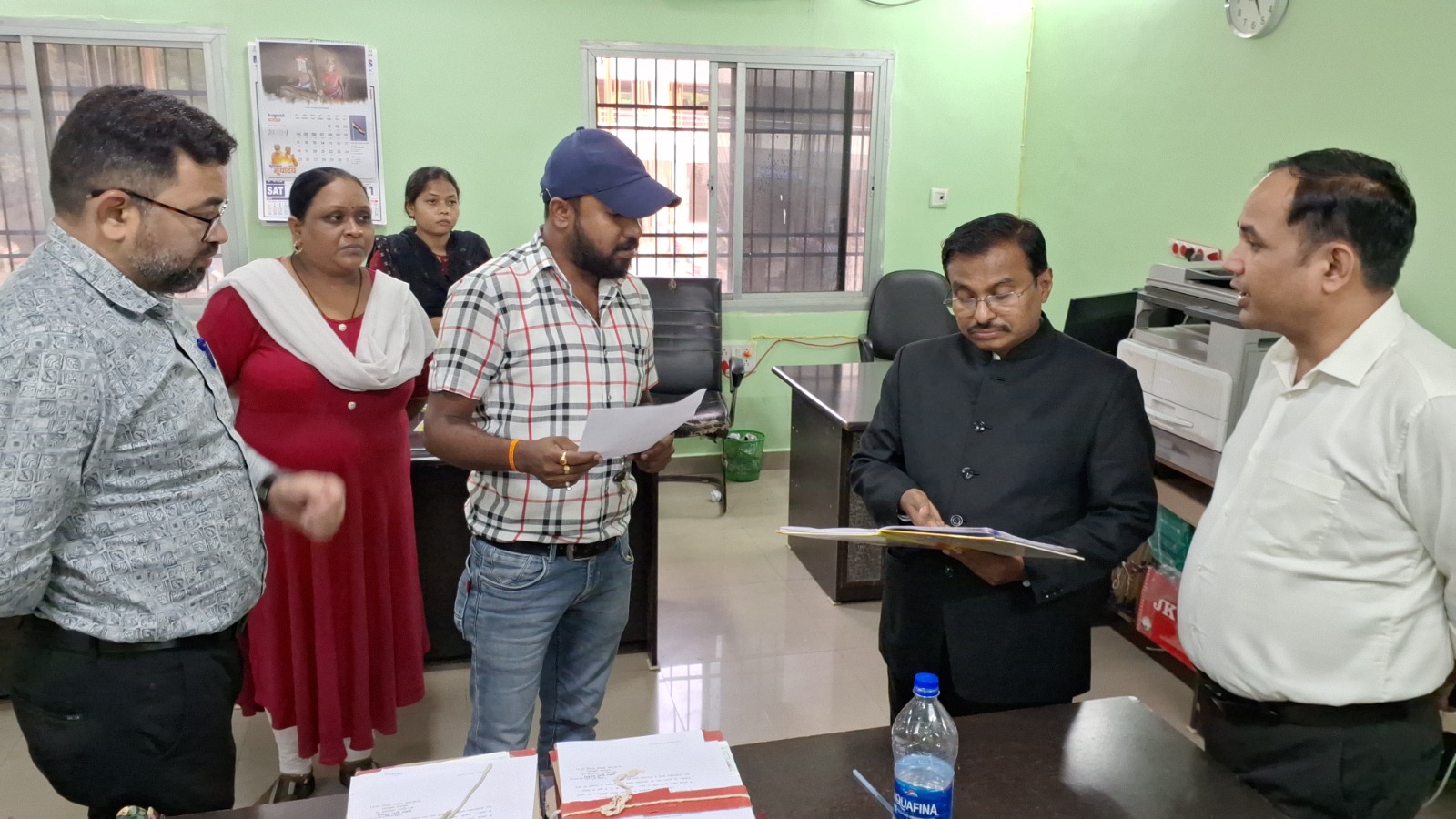 संभागायुक्त कावरे ने किया जिला पंचायत का किया औचक निरीक्षण संभागायुक्त कावरे ने किया जिला पंचायत का किया औचक निरीक्षण