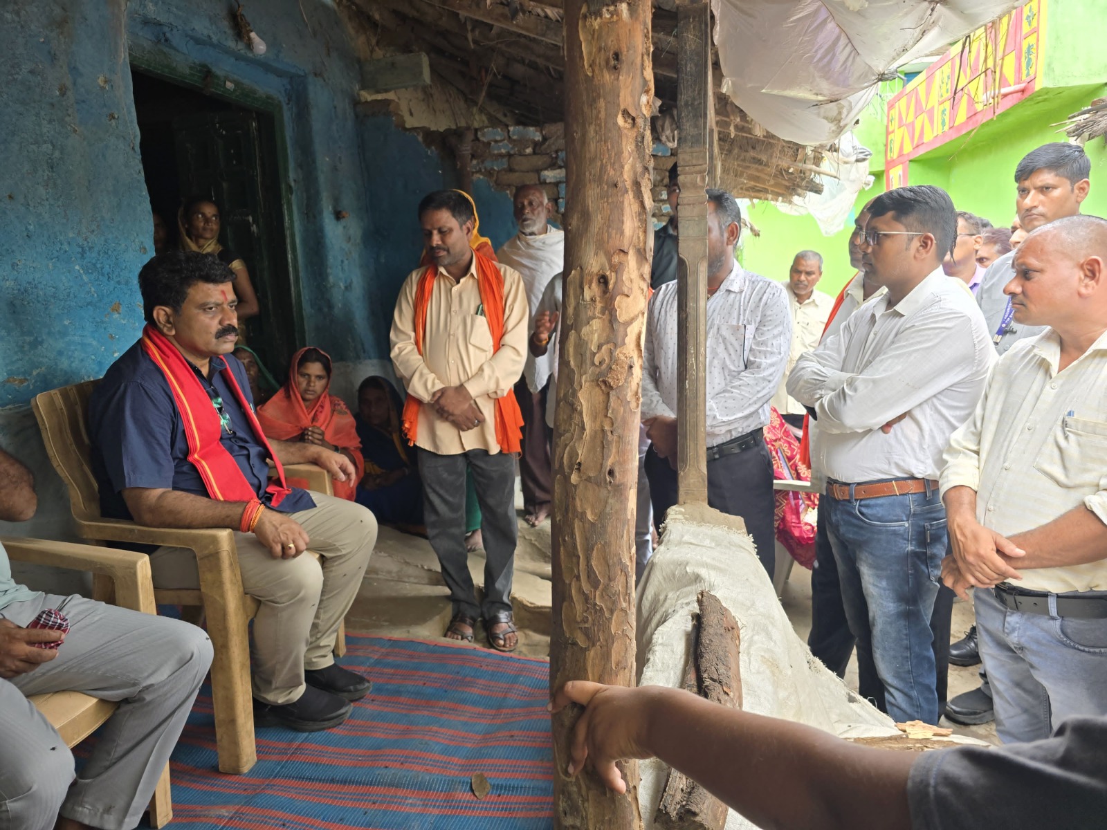 उपमुख्यमंत्री विजय शर्मा ने स्व. गायत्री कौशिक को श्रद्धांजलि दी उपमुख्यमंत्री विजय शर्मा ने स्व. गायत्री कौशिक को श्रद्धांजलि दी