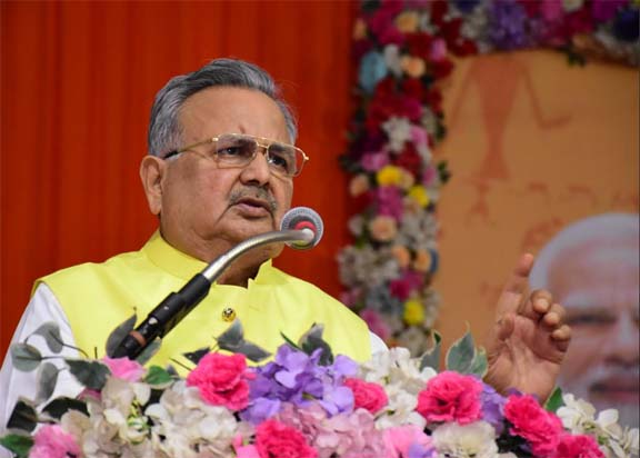 छत्तीसगढ़ अद्भुत संभावनाओं से भरा प्रदेश : विधानसभा अध्यक्ष डॉ. रमन सिंह छत्तीसगढ़ अद्भुत संभावनाओं से भरा प्रदेश : विधानसभा अध्यक्ष डॉ. रमन सिंह