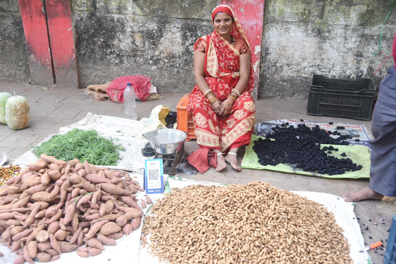 महतारी वंदन की बचत से पूरी हुई संतोषी की बरसों पुरानी मुराद महतारी वंदन की बचत से पूरी हुई संतोषी की बरसों पुरानी मुराद