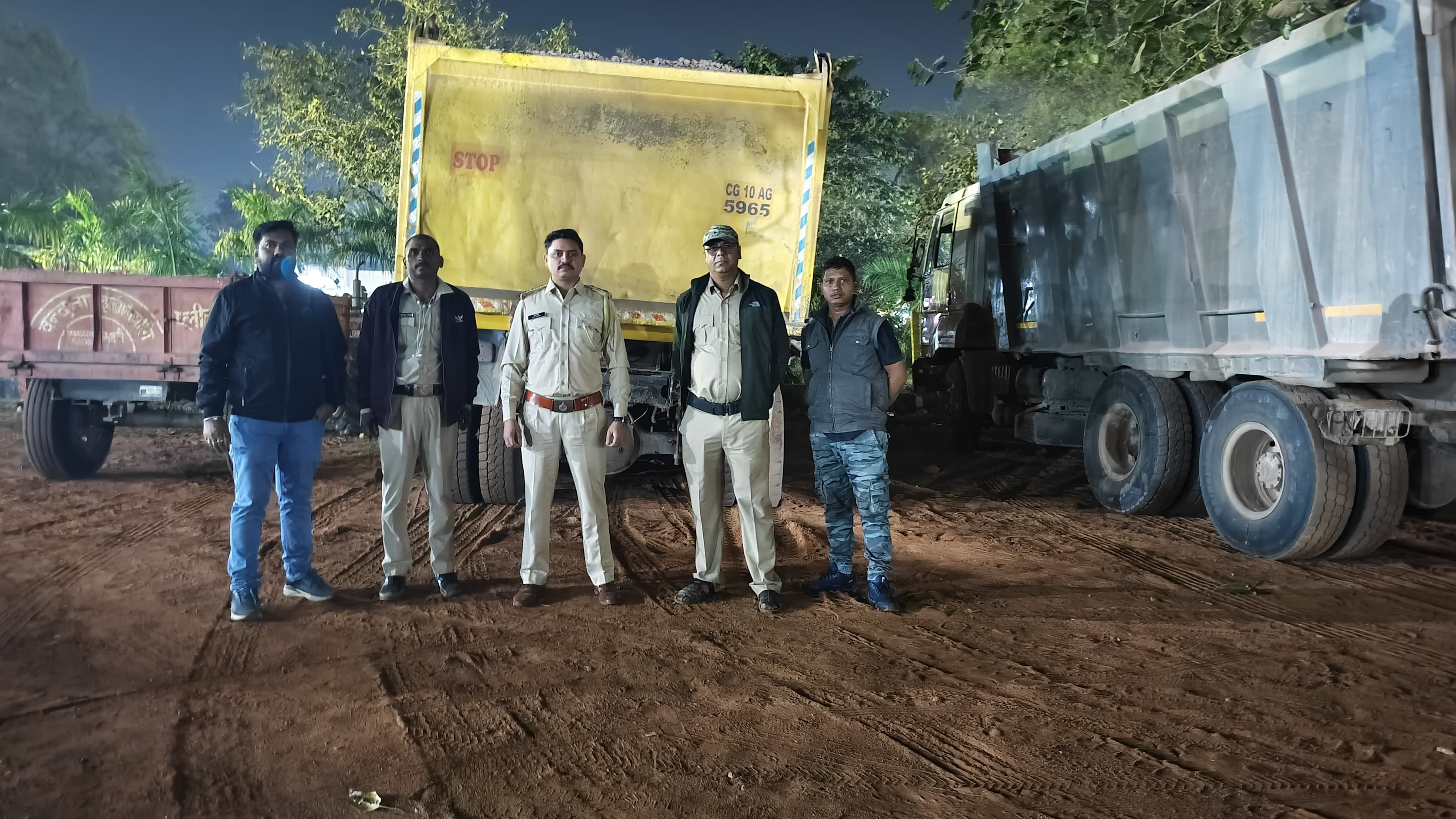 एक ही महीने में अवैध खनिज के 116 मामले दर्ज एक ही महीने में अवैध खनिज के 116 मामले दर्ज