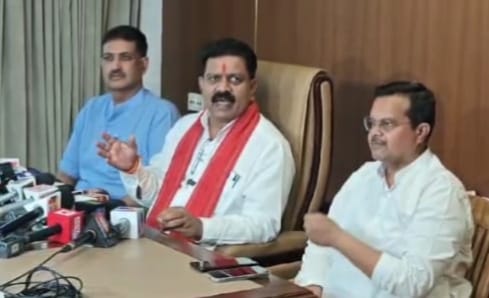 अब तो कांग्रेस के पास अब यह बहाना भी नहीं बचा है कि ईवीएम पर कुछ बोल सके : शर्मा अब तो कांग्रेस के पास अब यह बहाना भी नहीं बचा है कि ईवीएम पर कुछ बोल सके : शर्मा