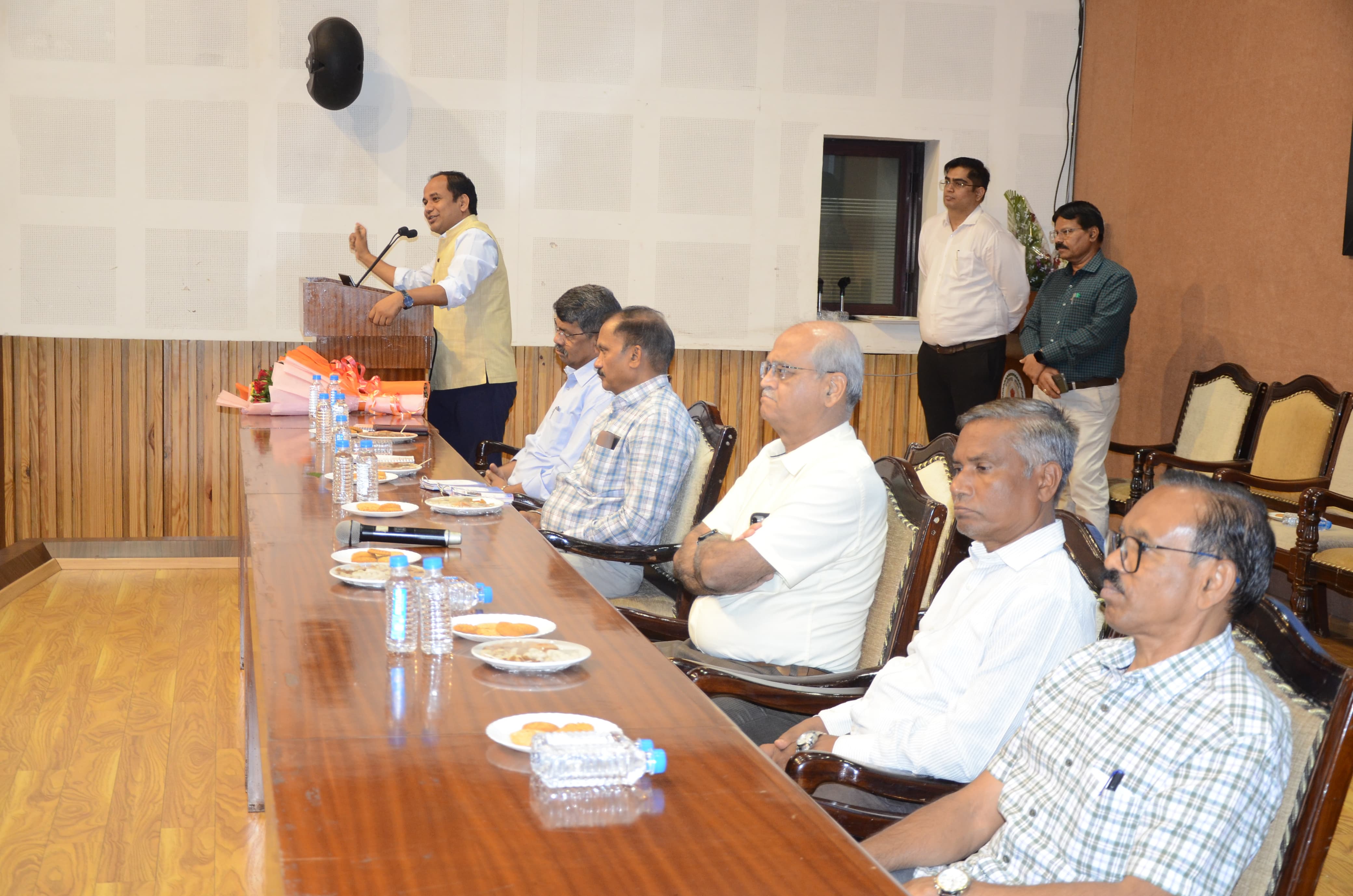 औद्योगिक विकास नीति 2024-30, रैम्प और इज ऑफ डूईंग बिजनेस पर संभाग स्तरीय कार्यशाला आयोजित औद्योगिक विकास नीति 2024-30, रैम्प और इज ऑफ डूईंग बिजनेस पर संभाग स्तरीय कार्यशाला आयोजित