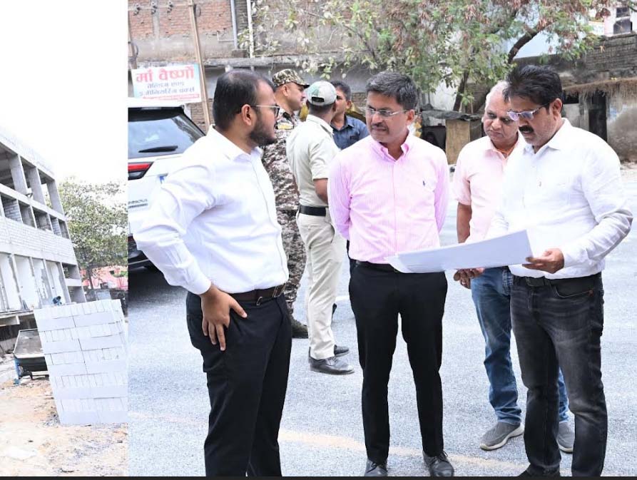 कलेक्टर ने अस्पताल, बस स्टैण्ड एवं महिला आजीविका केन्द्र का किया निरीक्षण कलेक्टर ने अस्पताल, बस स्टैण्ड एवं महिला आजीविका केन्द्र का किया निरीक्षण