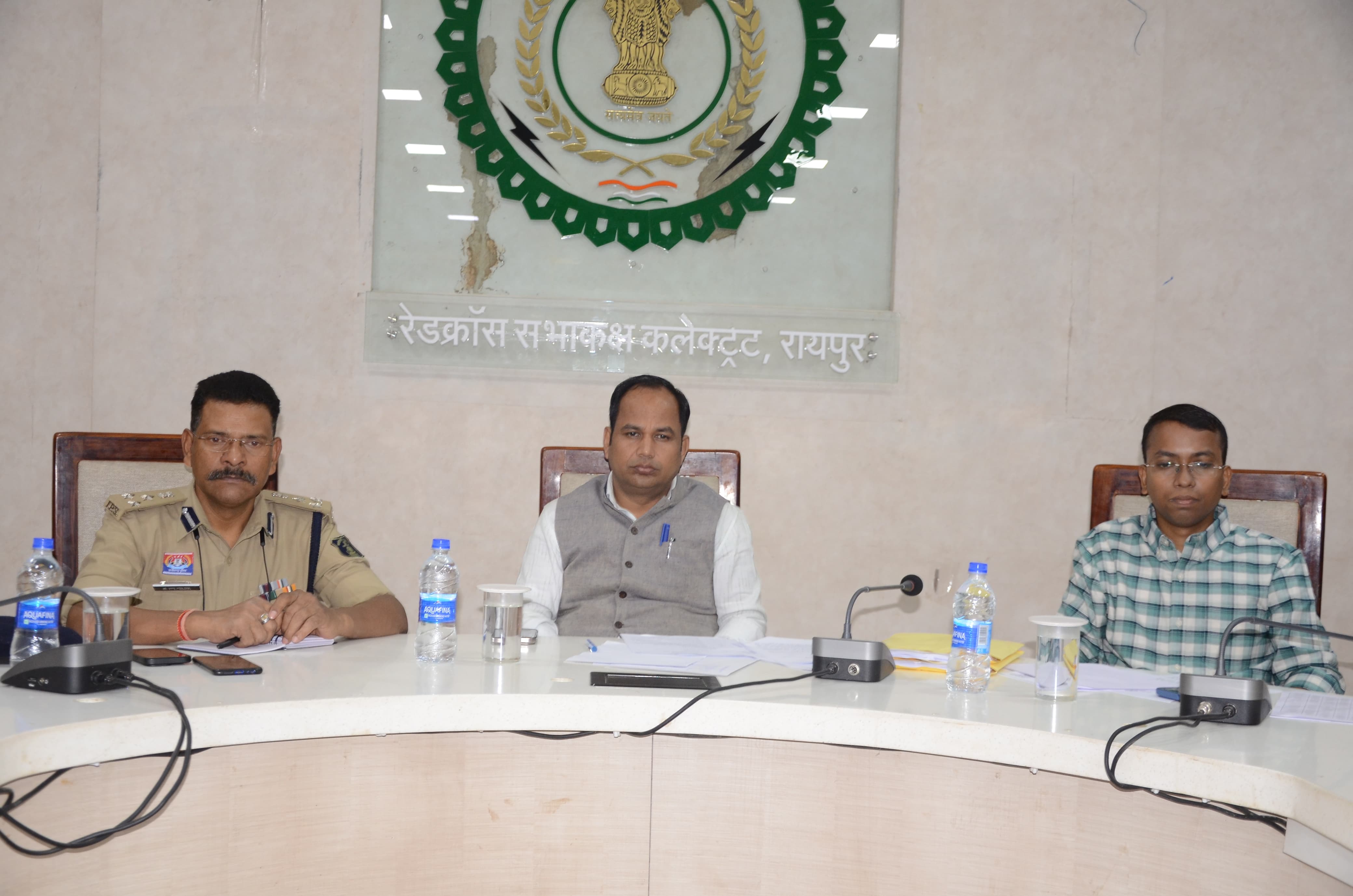 सुशासन तिहार 2025ः 8 से 11 अप्रैल तक रायपुर के वार्डाे में समस्याओं के संबंध में प्राप्त किये जायेंगे आवेदन सुशासन तिहार 2025ः 8 से 11 अप्रैल तक रायपुर के वार्डाे में समस्याओं के संबंध में प्राप्त किये जायेंगे आवेदन