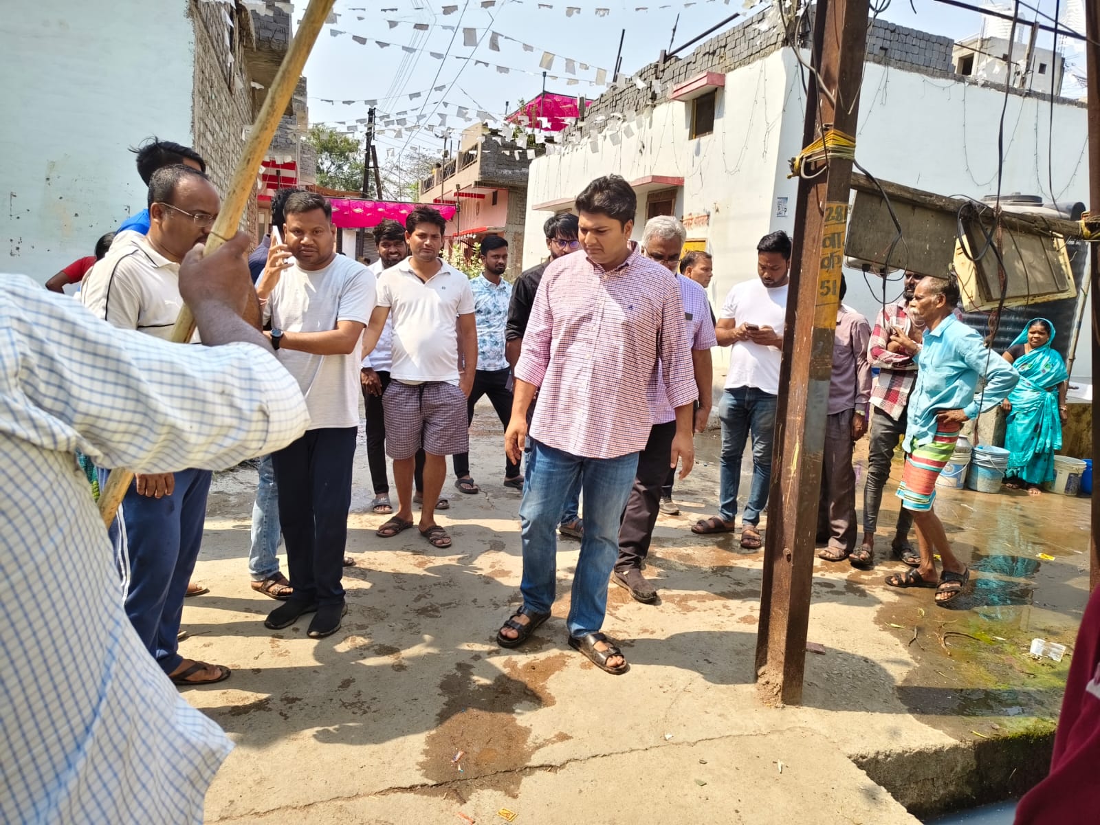 आयुक्त विश्वदीप ने जोरा में अवैध पाटों को तोड़ने किया निर्देशित आयुक्त विश्वदीप ने जोरा में अवैध पाटों को तोड़ने किया निर्देशित