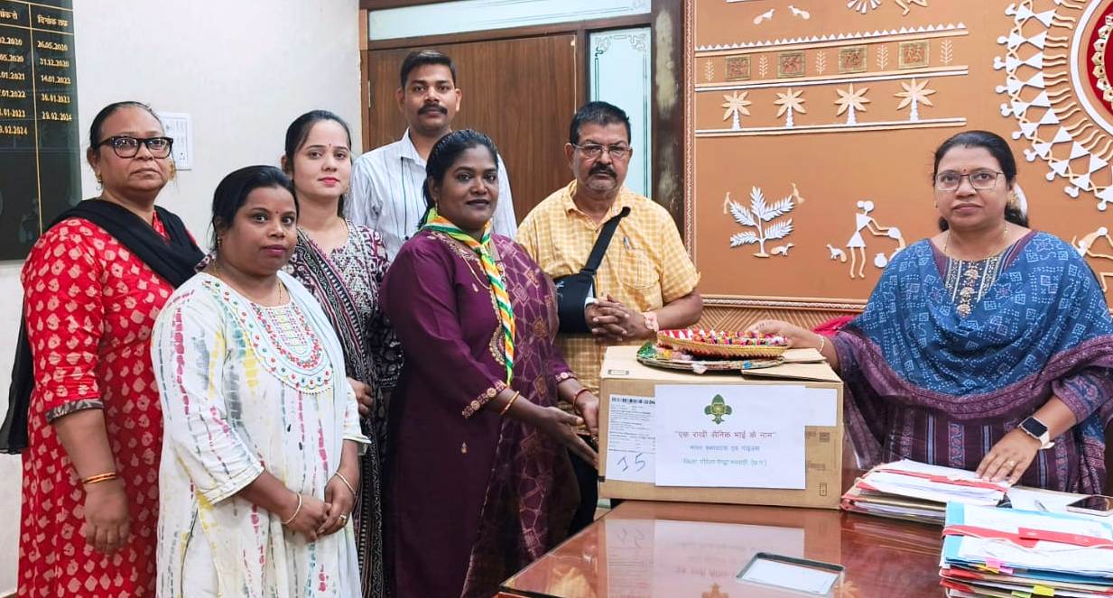 भारत स्काउट गाइड की छात्राओं ने भेजा ‘एक राखी सैनिक भाइयों के नाम पर’ भारत स्काउट गाइड की छात्राओं ने भेजा ‘एक राखी सैनिक भाइयों के नाम पर’