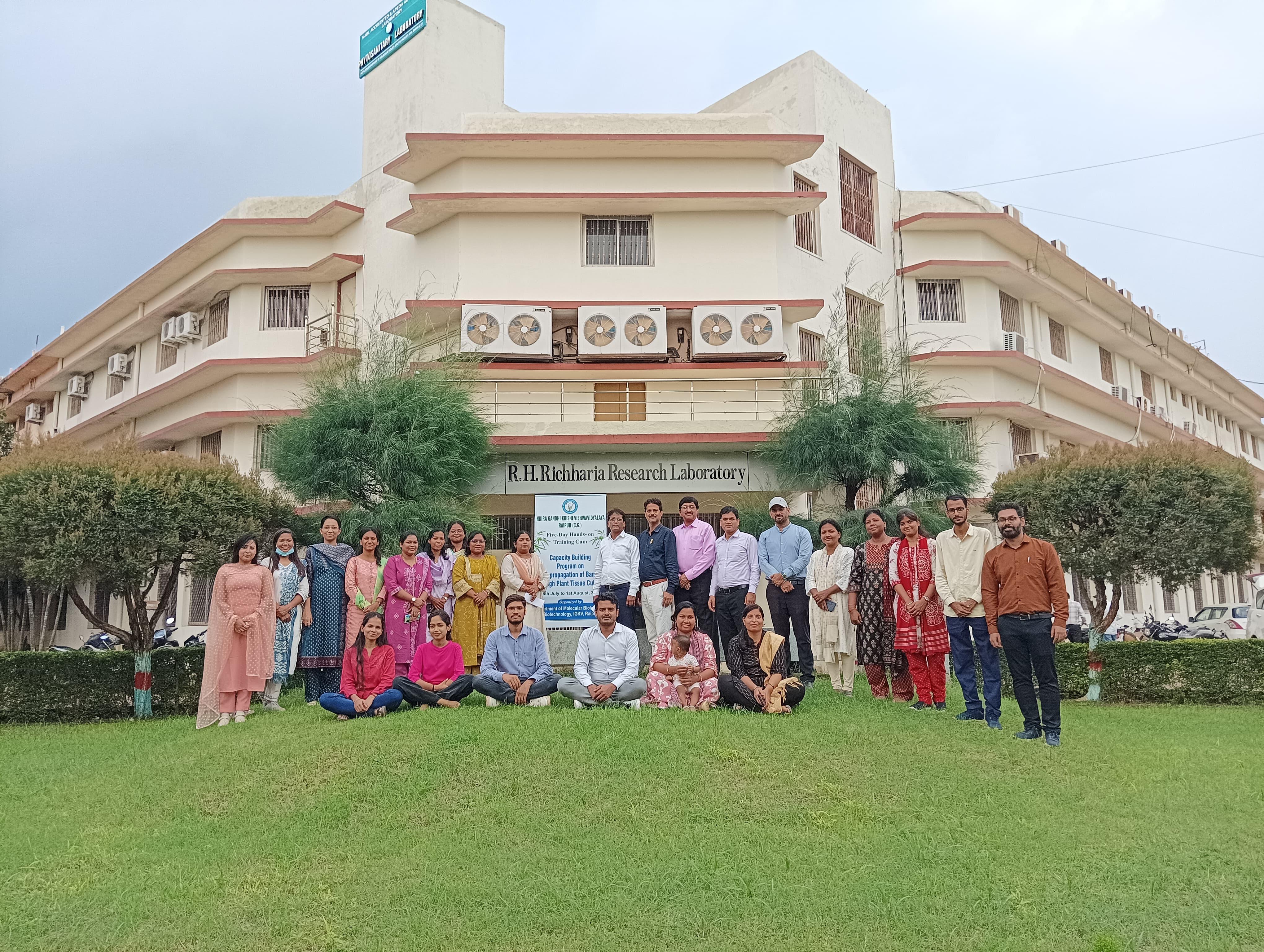 बाँस के टिशू कल्चर के माध्यम से सूक्ष्मप्रजनन पर पांच दिवसीय क्षमता निर्माण प्रशिक्षण संपन्न बाँस के टिशू कल्चर के माध्यम से सूक्ष्मप्रजनन पर पांच दिवसीय क्षमता निर्माण प्रशिक्षण संपन्न