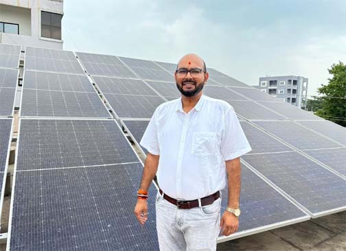 सौर ऊर्जा से गगन का घर हुआ रौशन सौर ऊर्जा से गगन का घर हुआ रौशन