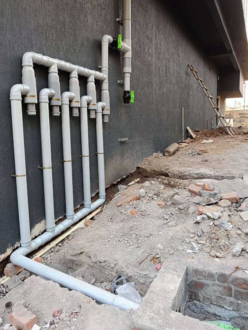 रायपुर नगर निगम द्वारा वर्षा जल संरक्षण हेतु सराहनीय पहल रायपुर नगर निगम द्वारा वर्षा जल संरक्षण हेतु सराहनीय पहल