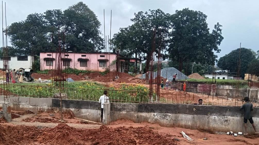 बगीचा में आधुनिक इनडोर बैडमिंटन स्टेडियम का निर्माण प्रारंभ बगीचा में आधुनिक इनडोर बैडमिंटन स्टेडियम का निर्माण प्रारंभ