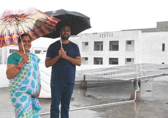 रोशन छतें, सशक्त घर : प्रधानमंत्री सूर्यघर मुफ्त बिजली योजना का असर रोशन छतें, सशक्त घर : प्रधानमंत्री सूर्यघर मुफ्त बिजली योजना का असर