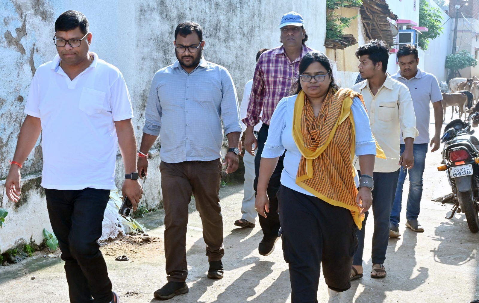 जवाहर नगर में प्रस्तावित PMAY एवं STP हेतु चिन्हांकित स्थल का आयुक्त ने किया निरीक्षण जवाहर नगर में प्रस्तावित PMAY एवं STP हेतु चिन्हांकित स्थल का आयुक्त ने किया निरीक्षण